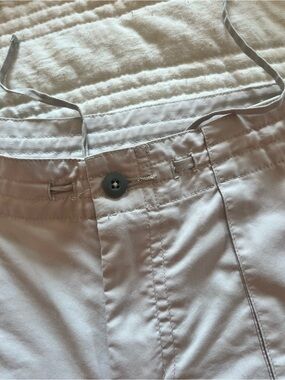 Patagonia Cargo Capri Light Beige Women's Pants Sz 6 sporty drawstring hem